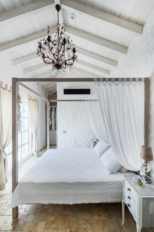 Alacati La Vela - Adult Only Phòng bức ảnh